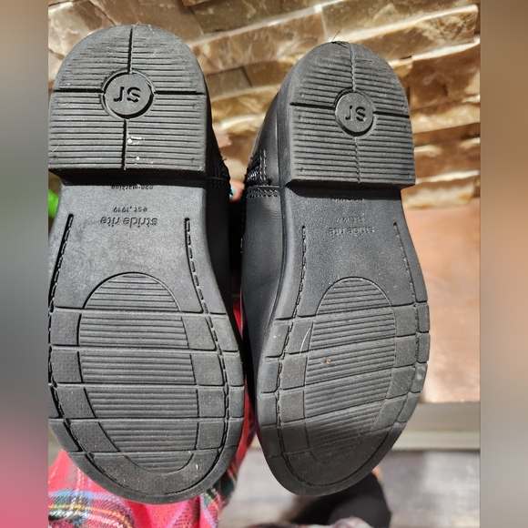 Stride Rite Black Boots with Memory Foam size 8.5 - Picture 5 of 8